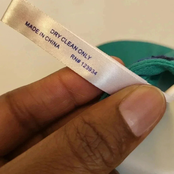 Southern Tide Sienna Tassel Embroidered Boho Beachy Chic Casual Flowy Blouse(S) - Picture 11 of 11